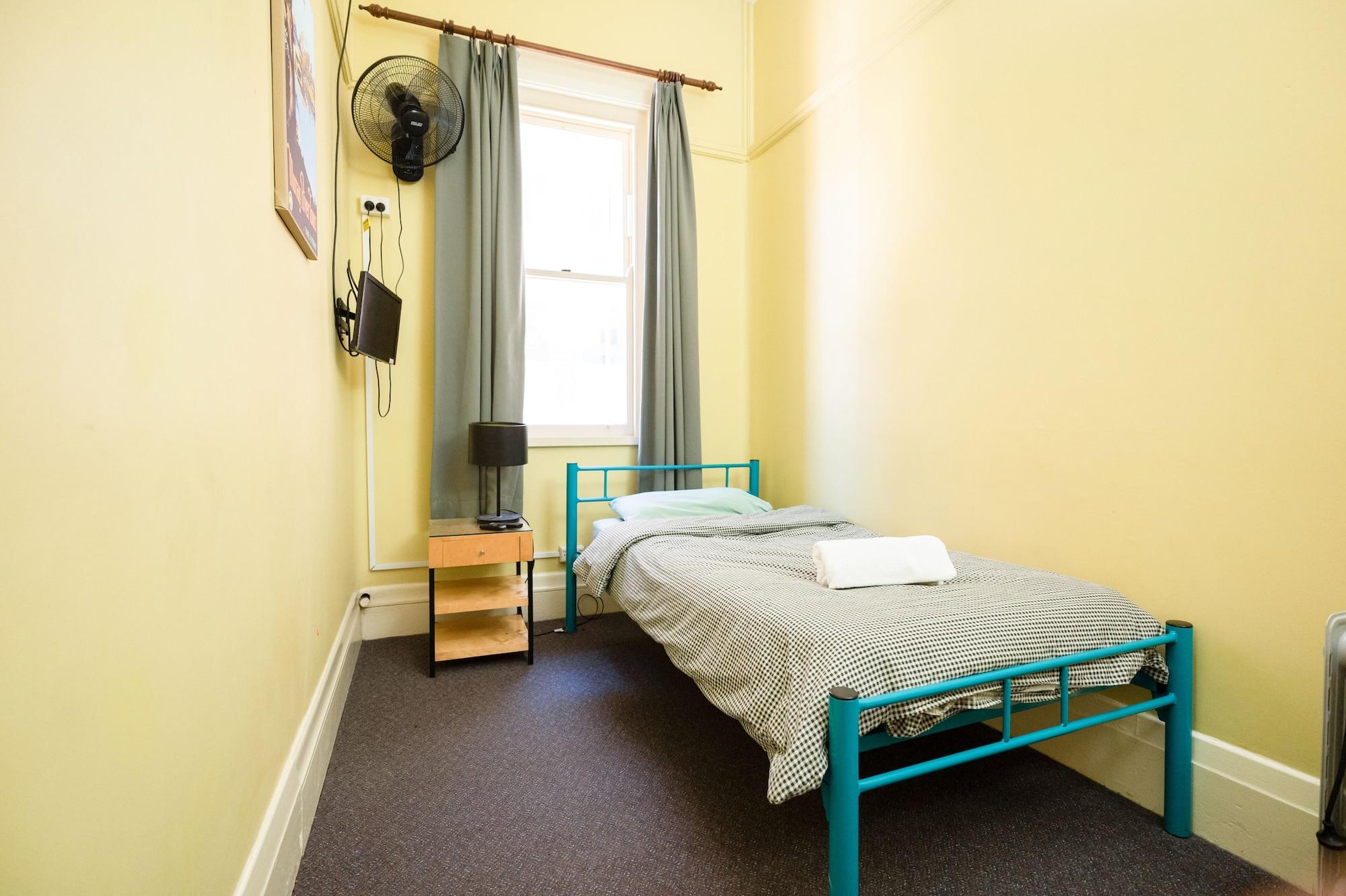 Yha Newcastle Beach Eksteriør bilde