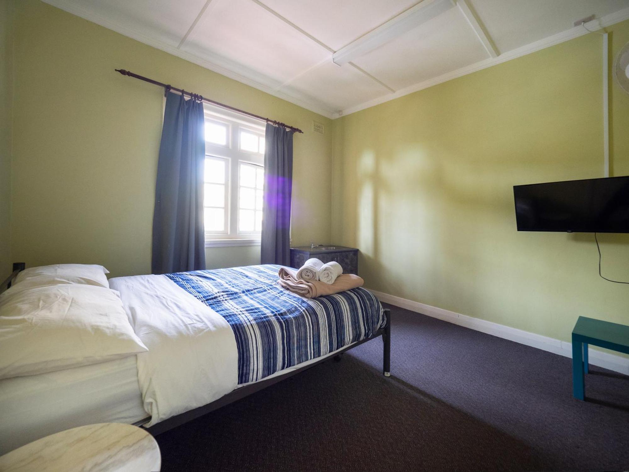 Yha Newcastle Beach Eksteriør bilde