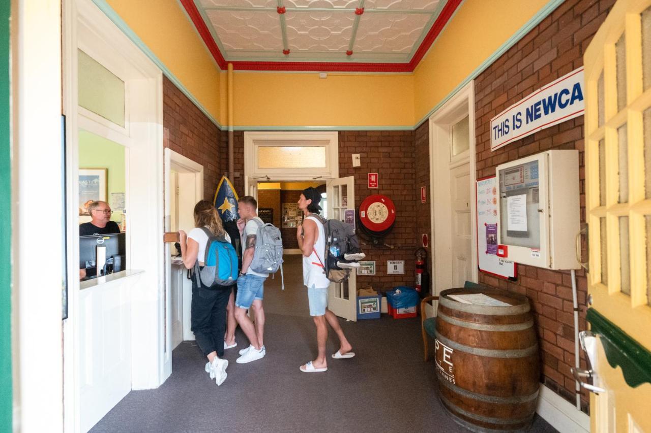 Yha Newcastle Beach Eksteriør bilde