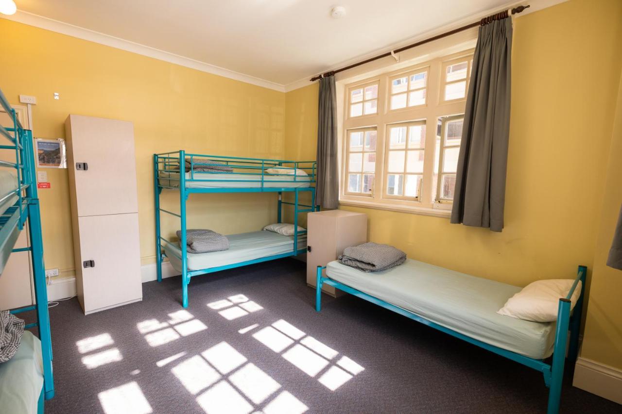 Yha Newcastle Beach Eksteriør bilde